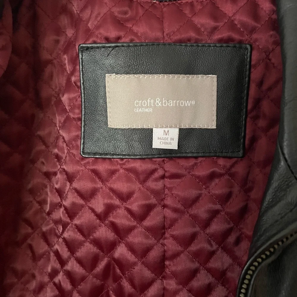 🌸Black Leather Jacket - Croft & Barrow - Picture 10 of 16
